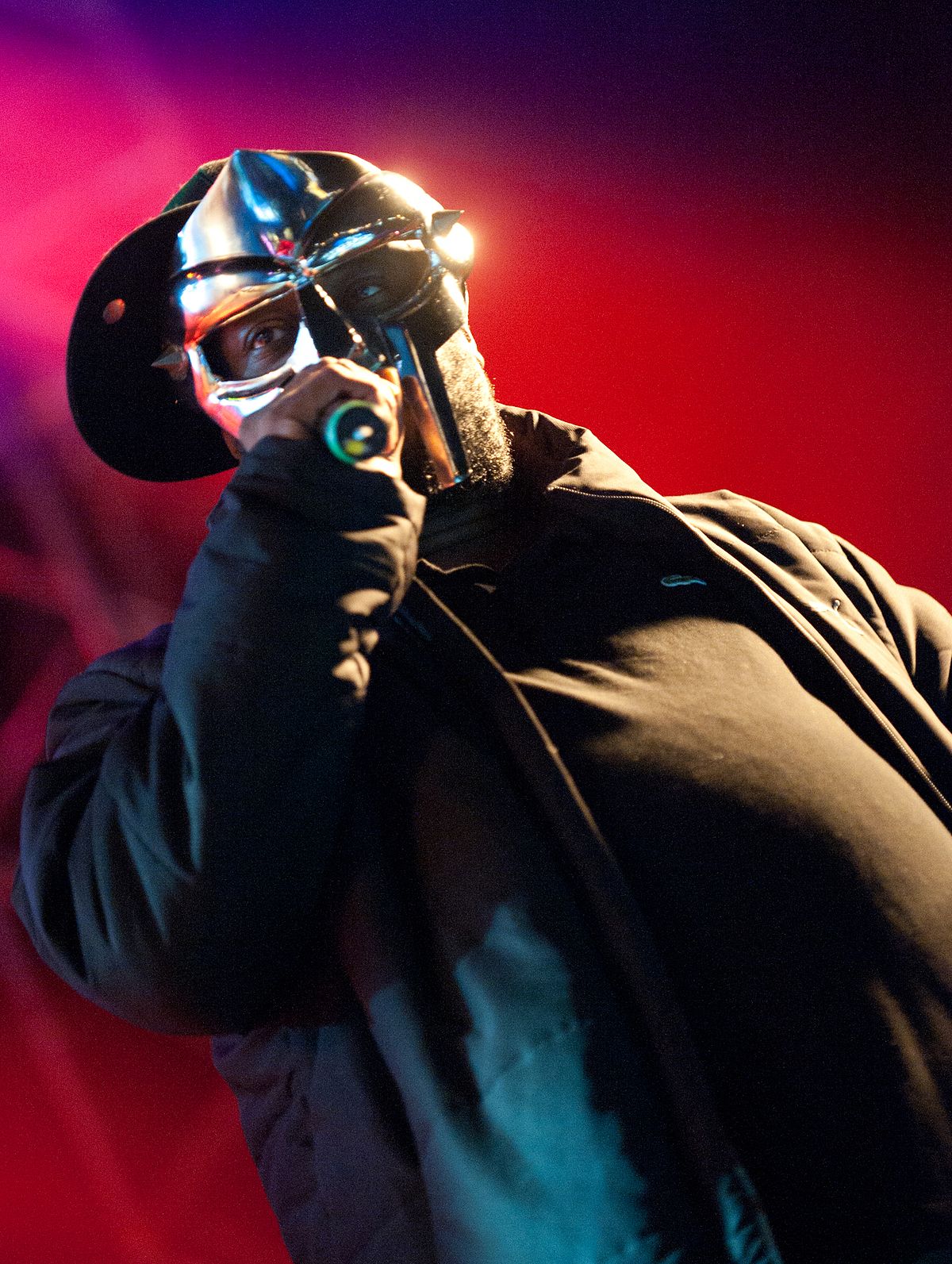 Take****様2点まとめ MF DOOM DIGGIN MASSIVE 10 tracks that prove MF DOOM was the master of samples - Mixmag.net